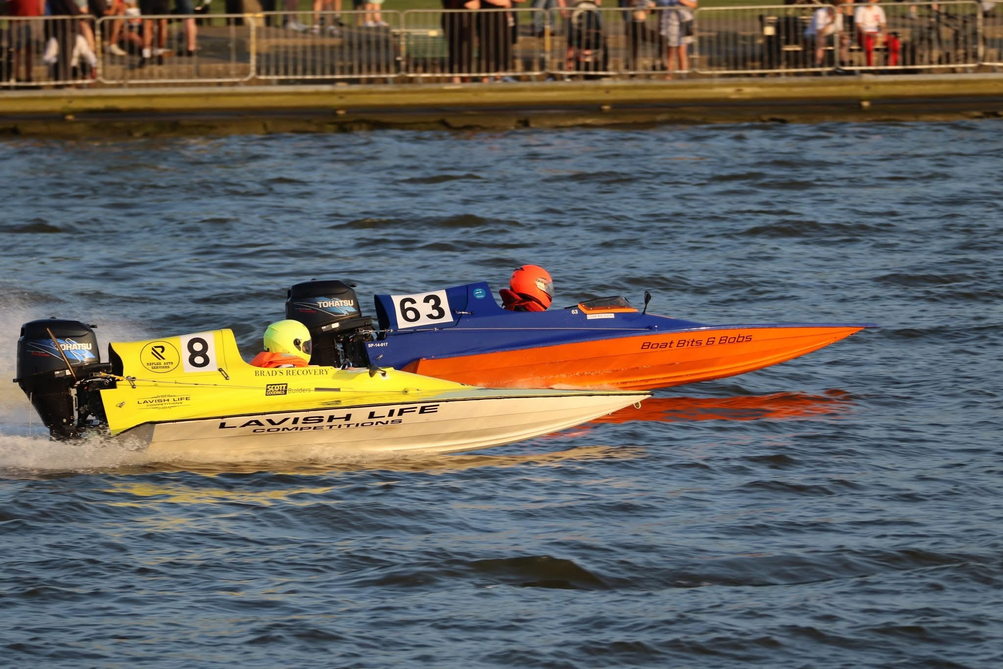 Oulton Broad powerboat racing norfolk